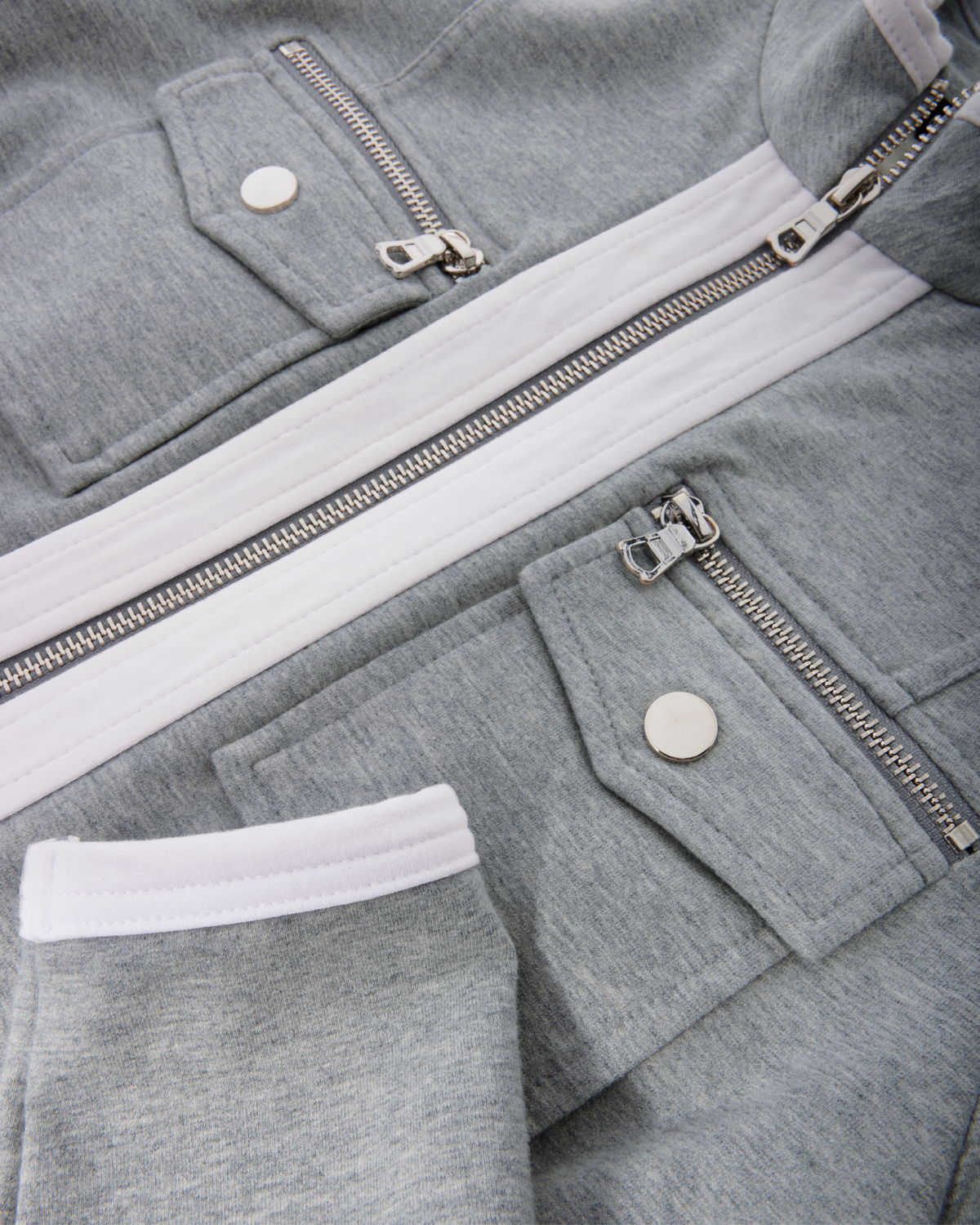 Ensemble Alessia, detail fermeture zippee