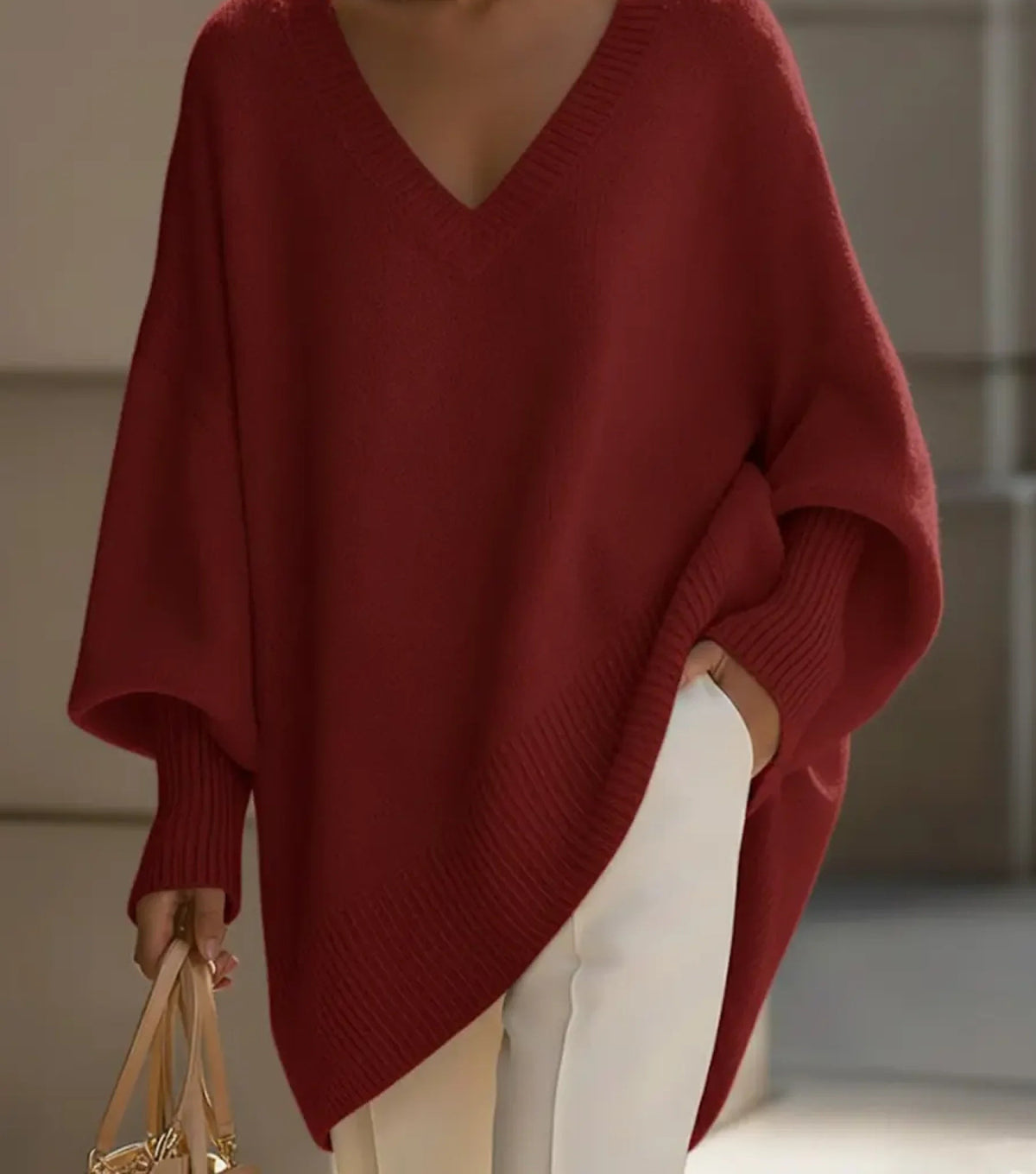 ADELINE - Pull oversize col en V - Rouge
